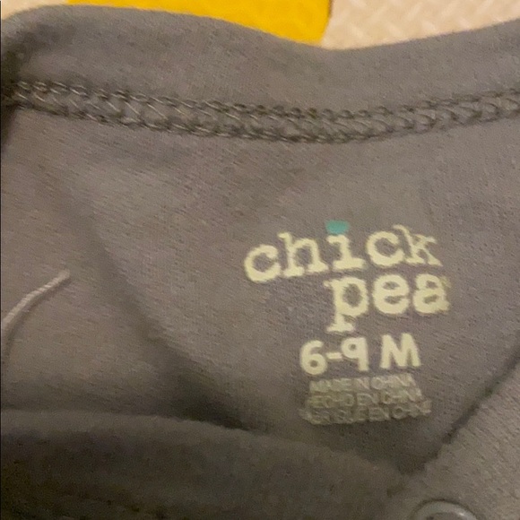 3 Pack Chick Pea Sleep & Play Onesies Size 6-9 - Picture 6 of 6